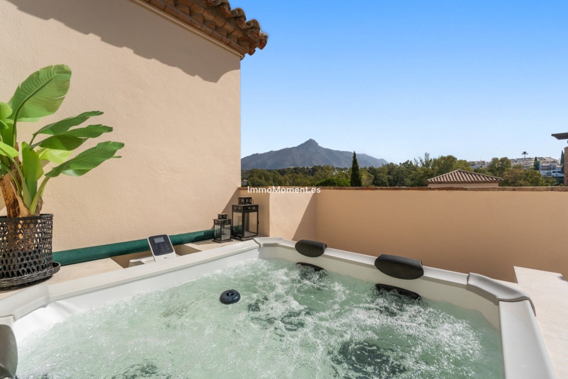 Revente - Appartement - Marbella - Nueva Andalucía