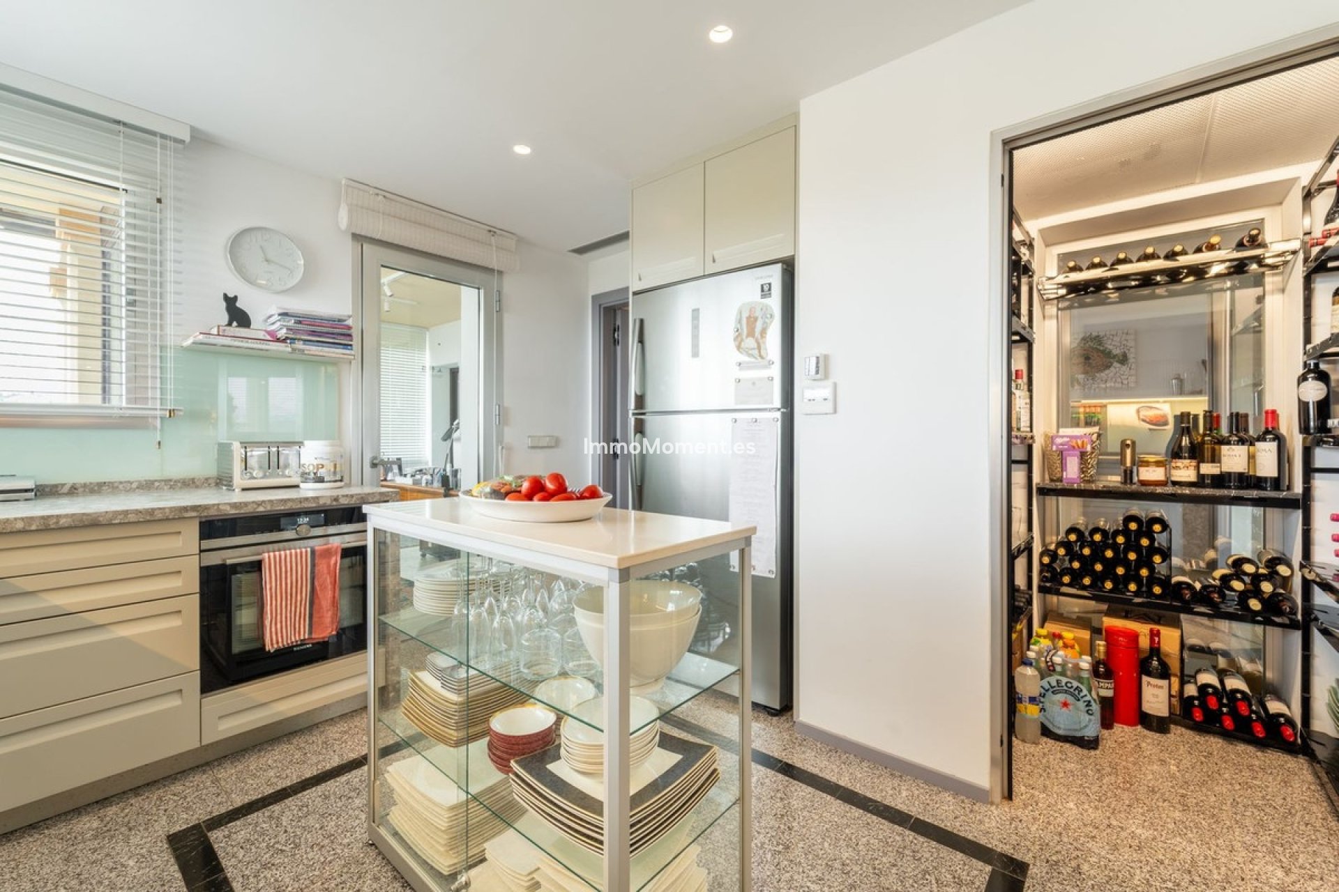 Revente - Appartement - Marbella - Nueva Andalucía