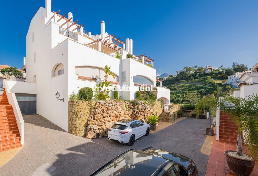 Revente - Appartement - Marbella - Nueva Andalucía