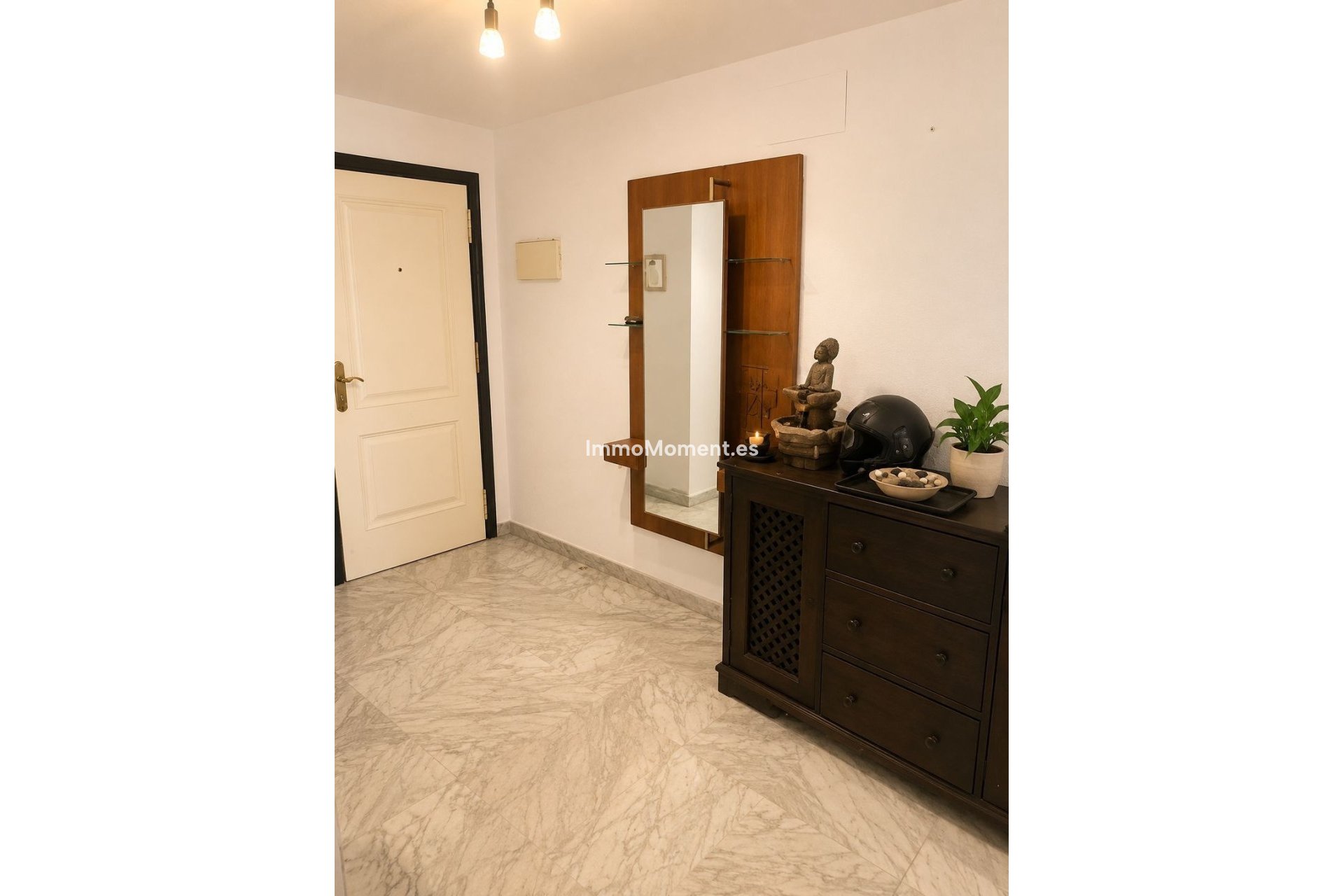 Revente - Appartement - Marbella - Nueva Andalucía
