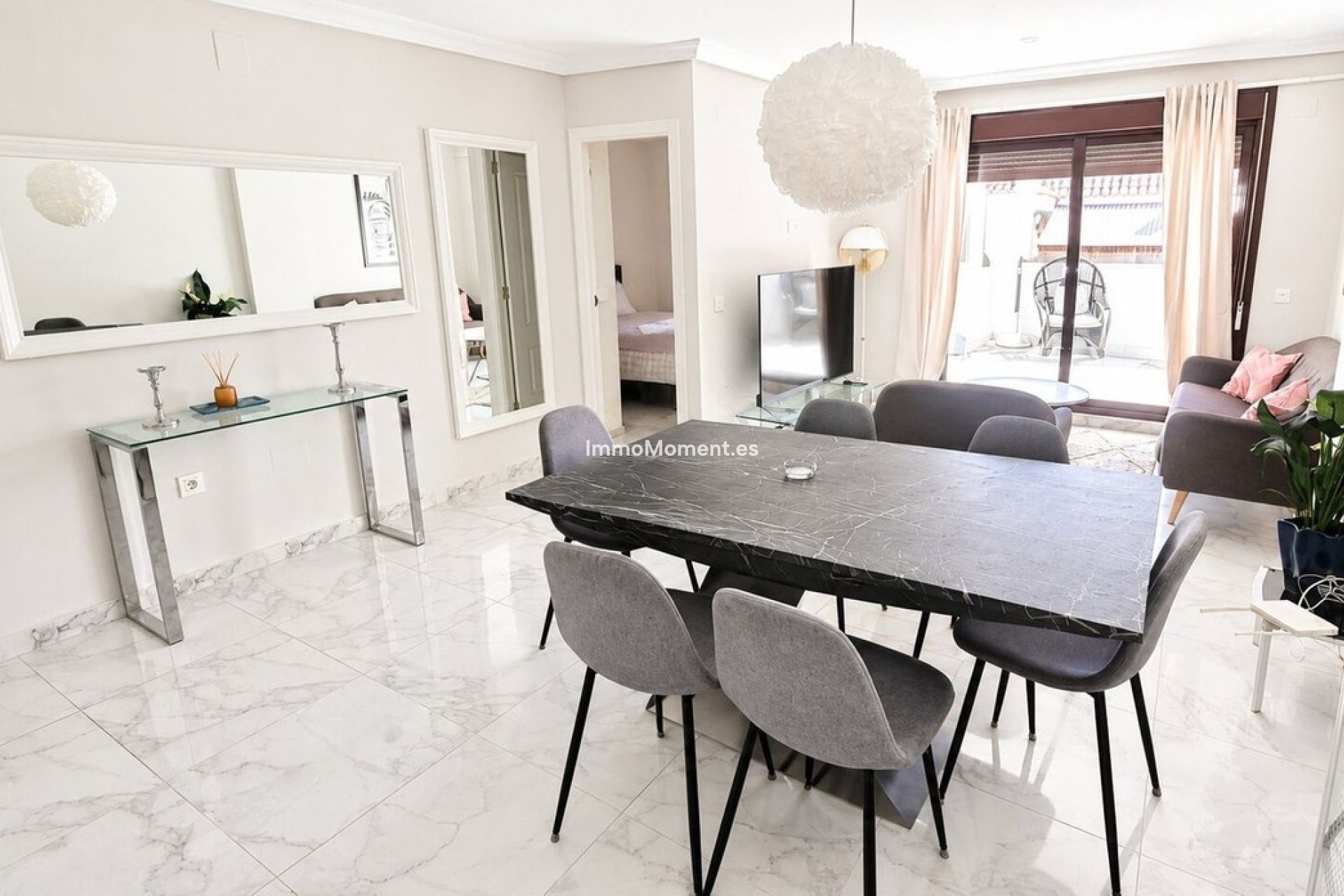 Revente - Appartement - Marbella - Nueva Andalucía