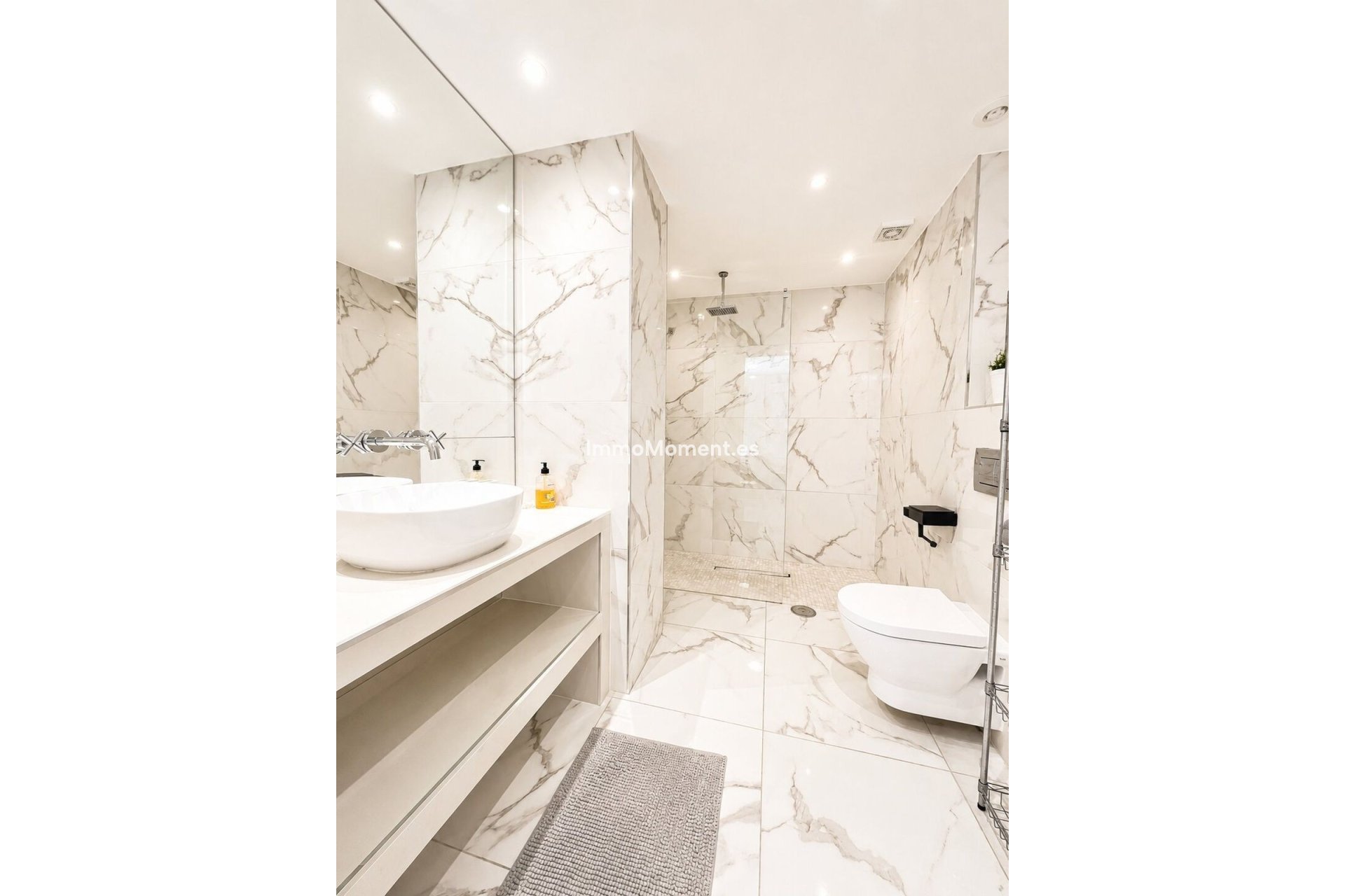 Revente - Appartement - Marbella - Nueva Andalucía