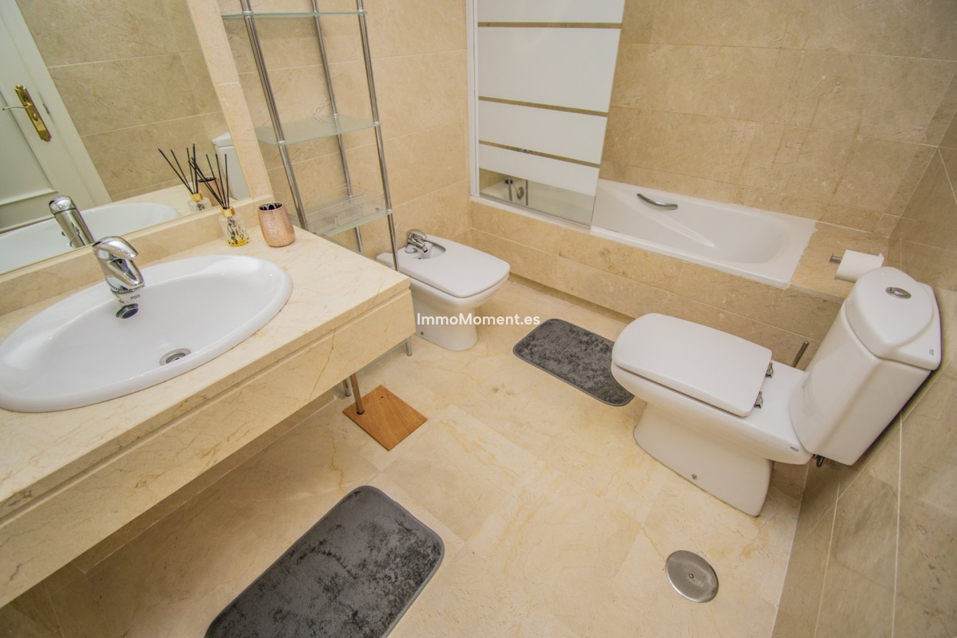 Revente - Appartement - Marbella - Nueva Andalucía