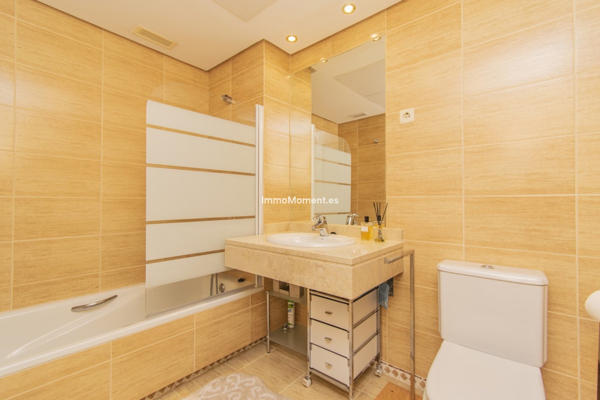 Revente - Appartement - Marbella - Nueva Andalucía