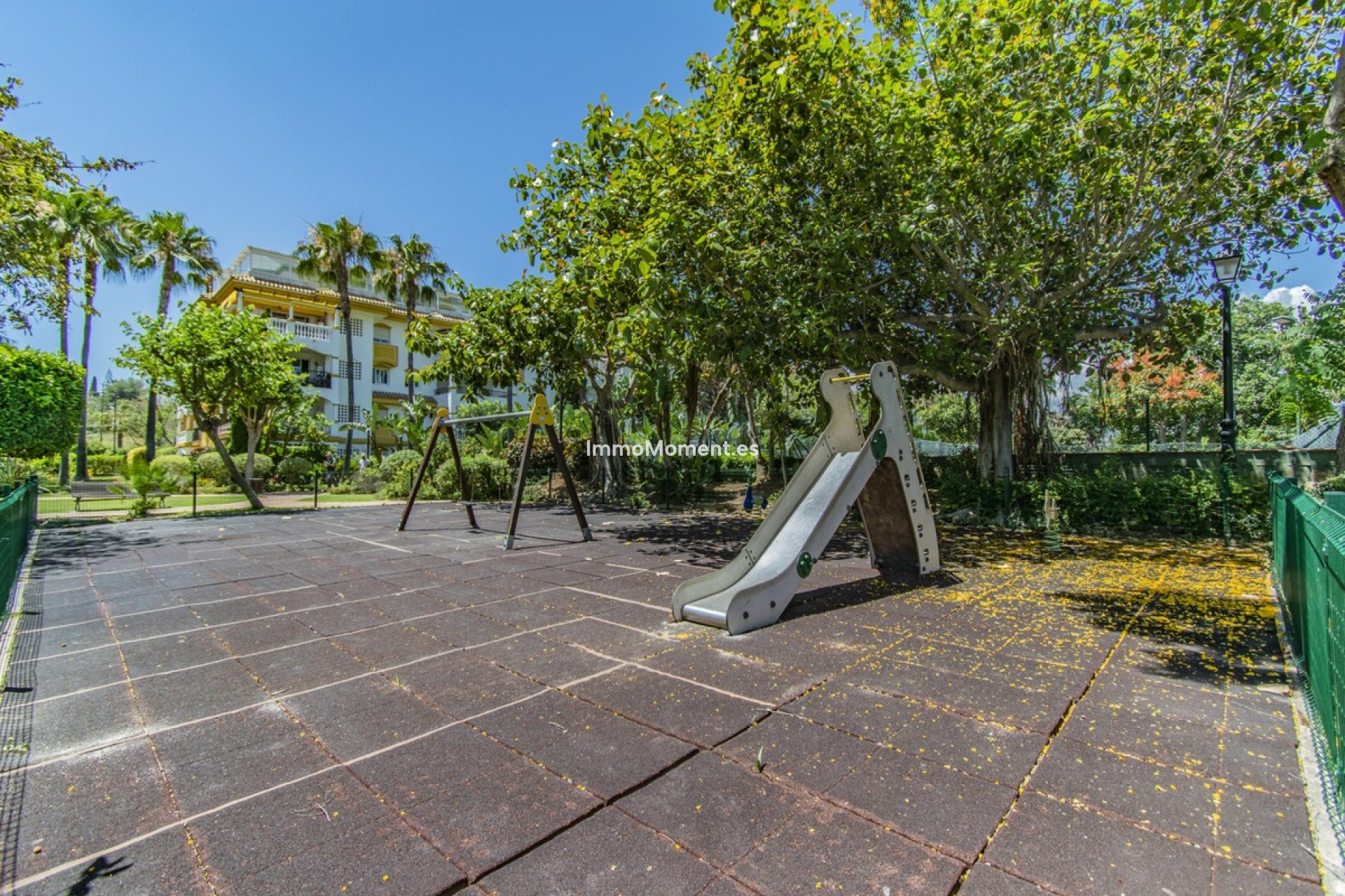 Revente - Appartement - Marbella - Nueva Andalucía