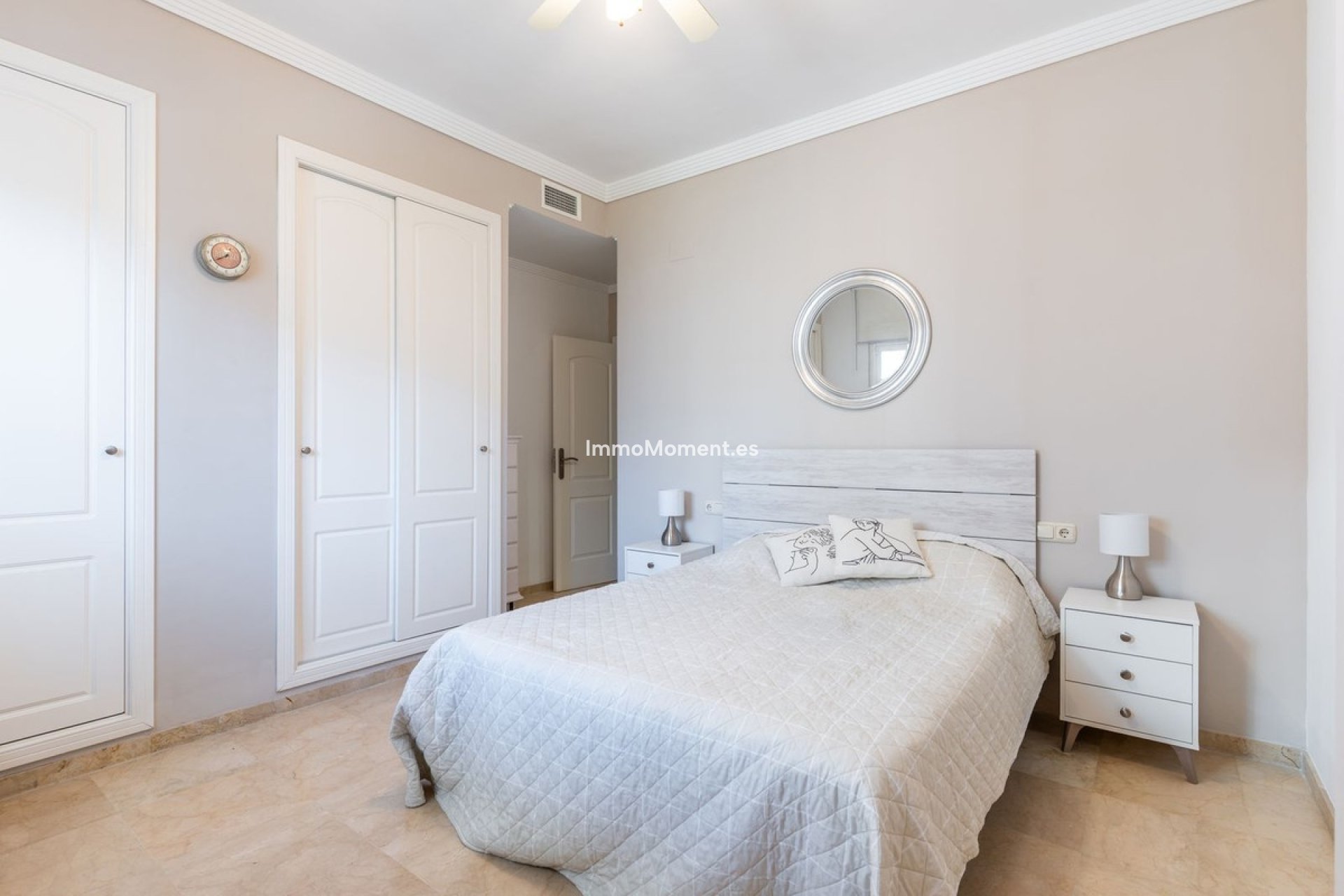 Revente - Appartement - Marbella - Nueva Andalucía