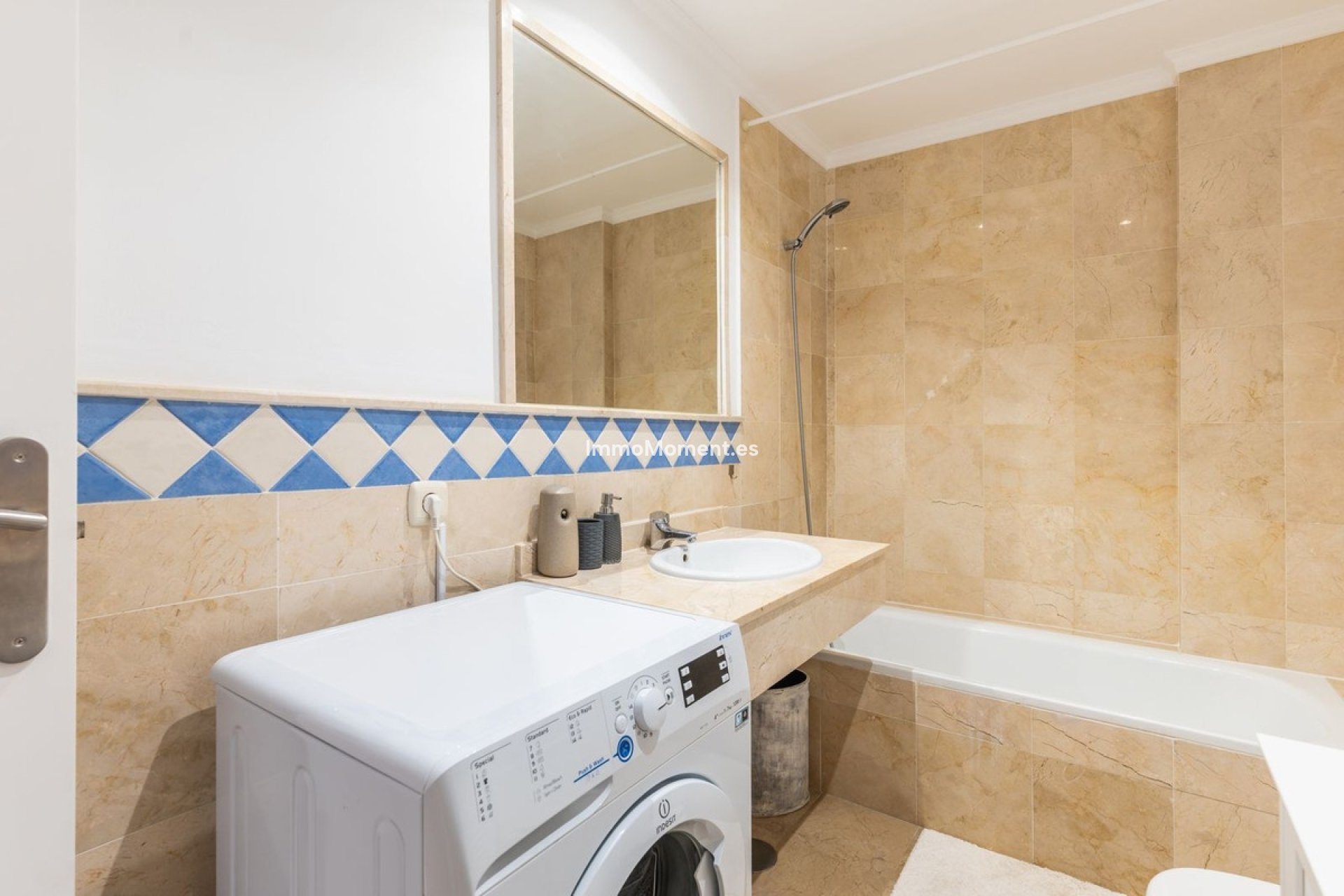 Revente - Appartement - Marbella - Nueva Andalucía