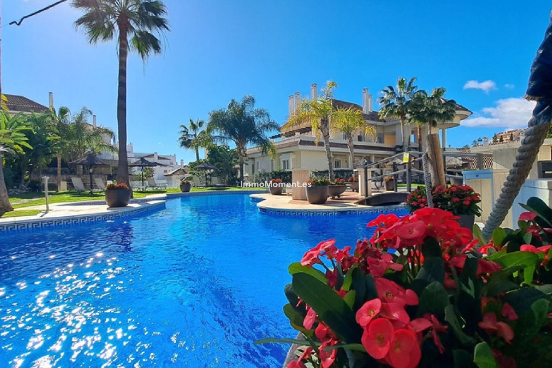 Revente - Appartement - Marbella - Nueva Andalucía