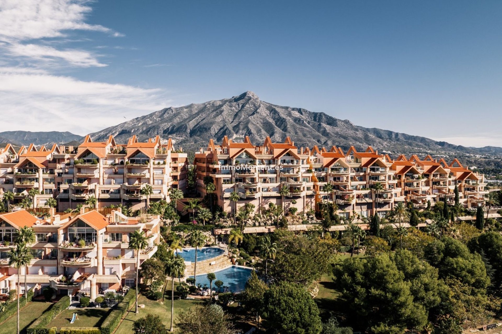 Revente - Appartement - Marbella - Nueva Andalucía