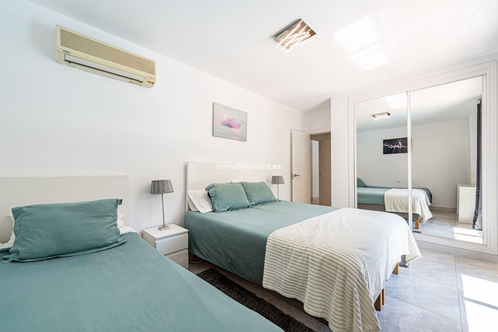 Revente - Appartement - Marbella - Nueva Andalucía