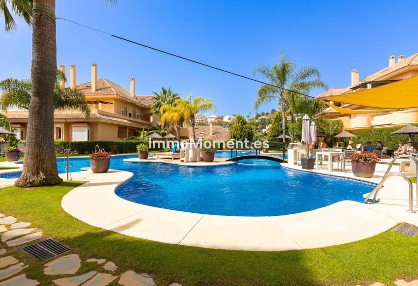 Revente - Appartement - Marbella - Nueva Andalucía