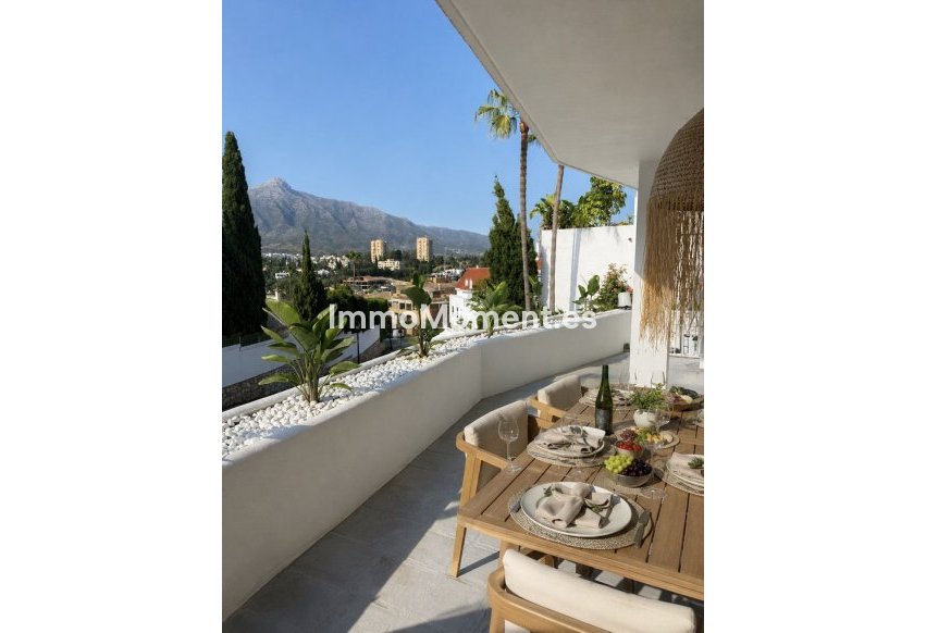 Revente - Appartement - Marbella - Nueva Andalucía