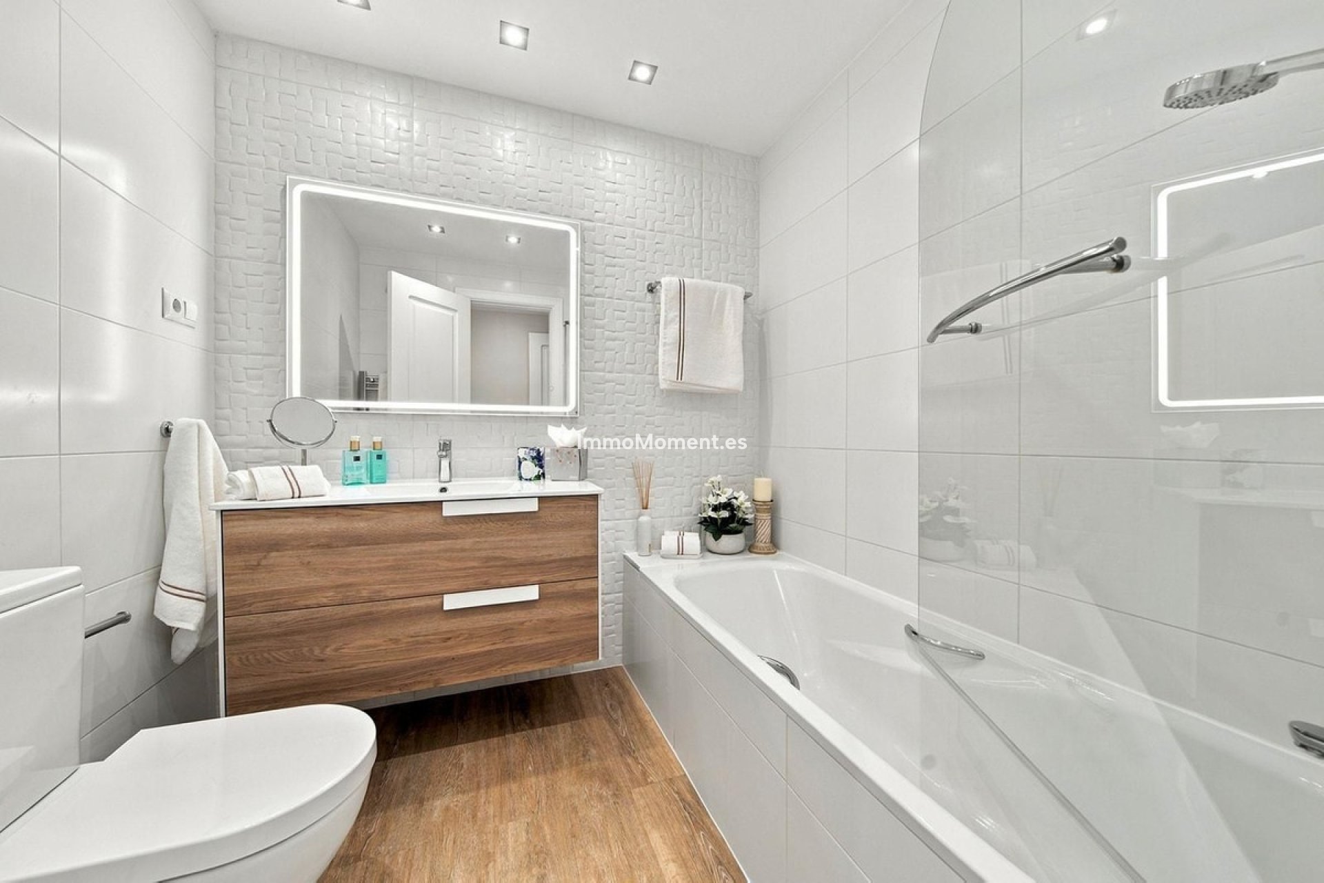 Revente - Appartement - Marbella - Nueva Andalucía