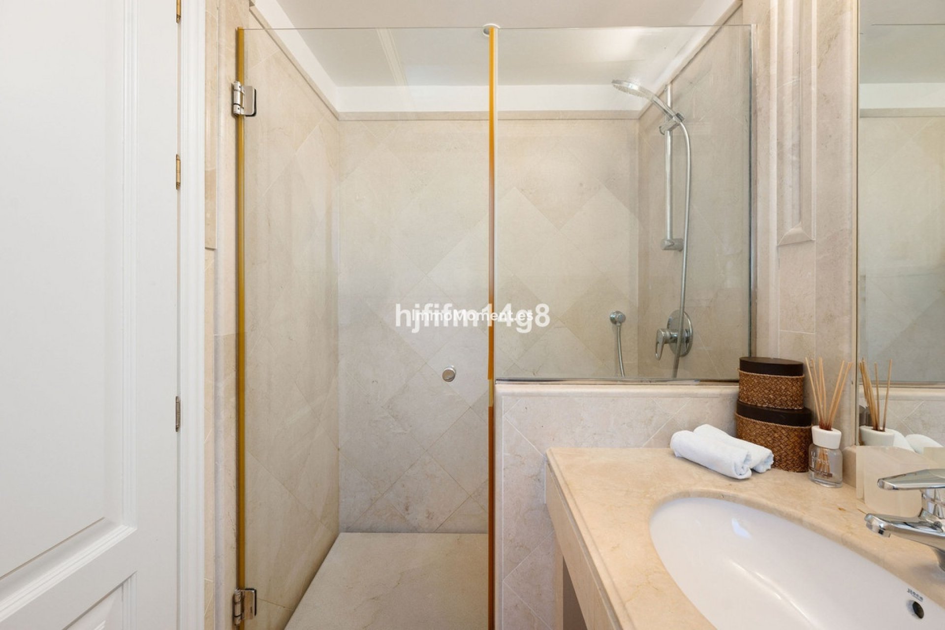 Revente - Appartement - Marbella - Nueva Andalucía