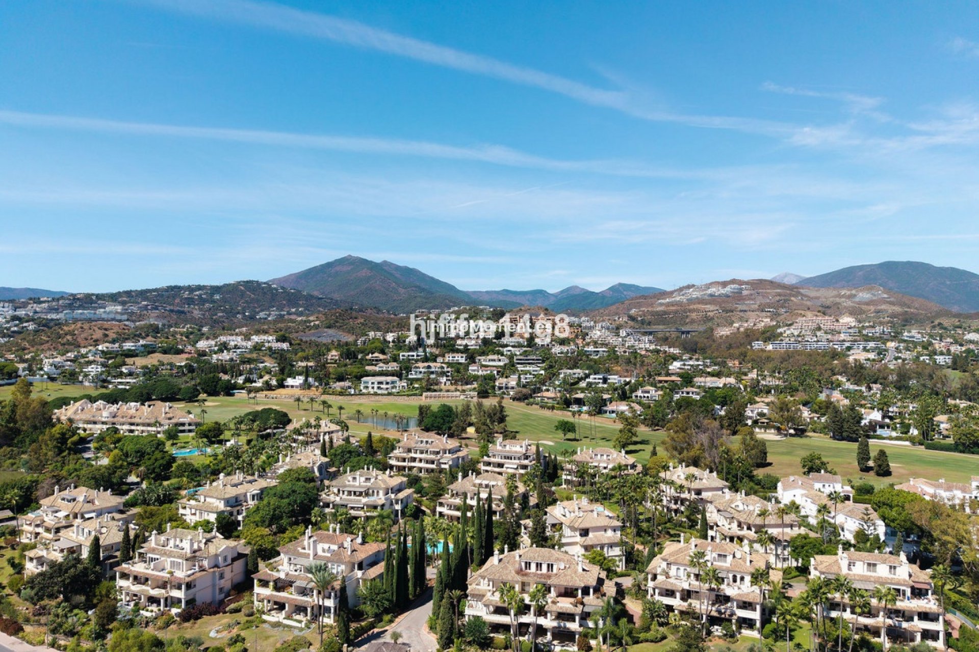 Revente - Appartement - Marbella - Nueva Andalucía