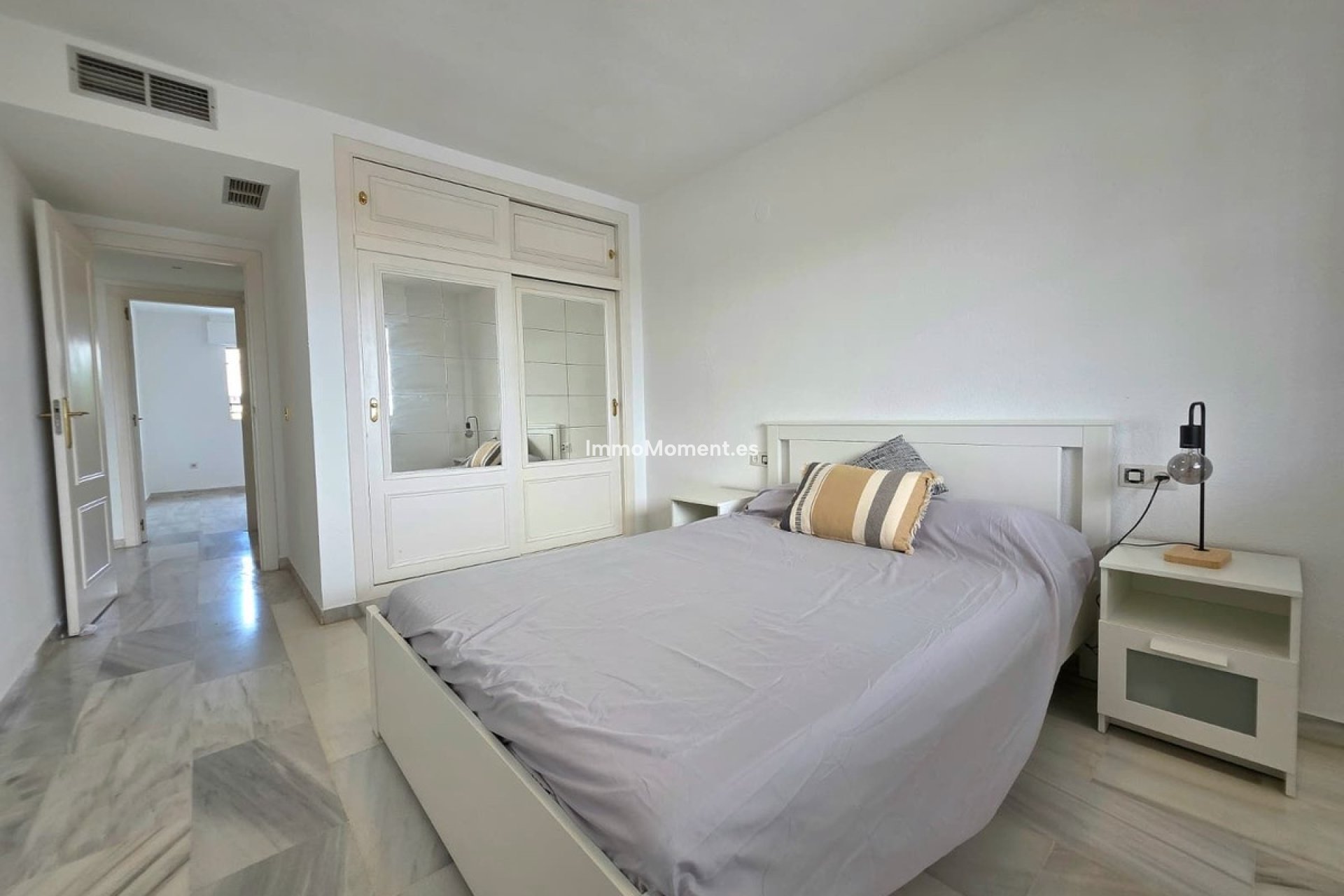 Revente - Appartement - Marbella - Nueva Andalucía