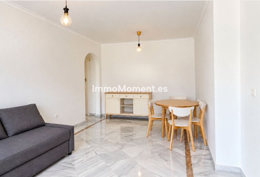 Revente - Appartement - Marbella - Nueva Andalucía