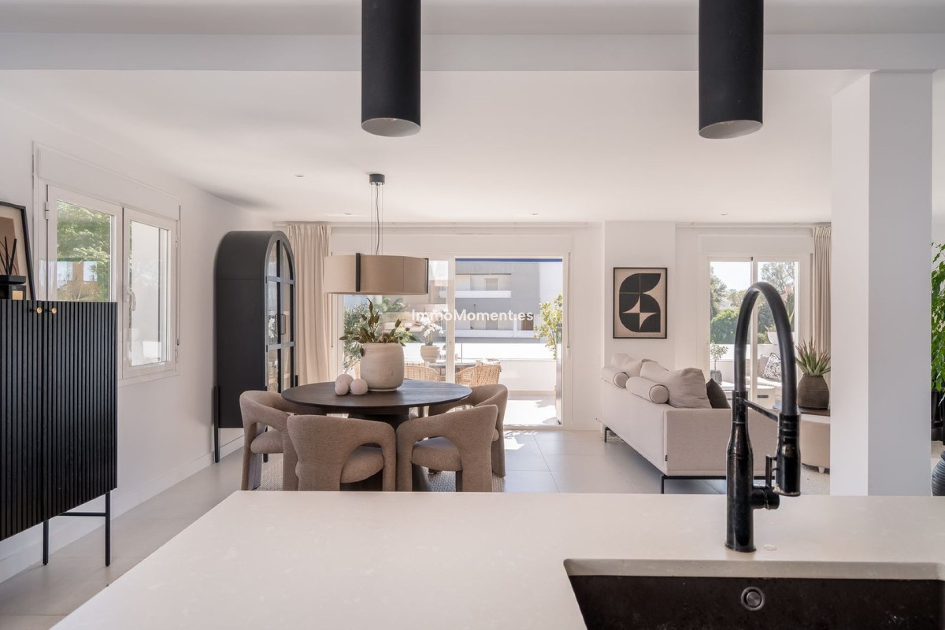 Revente - Appartement - Marbella - Nueva Andalucía
