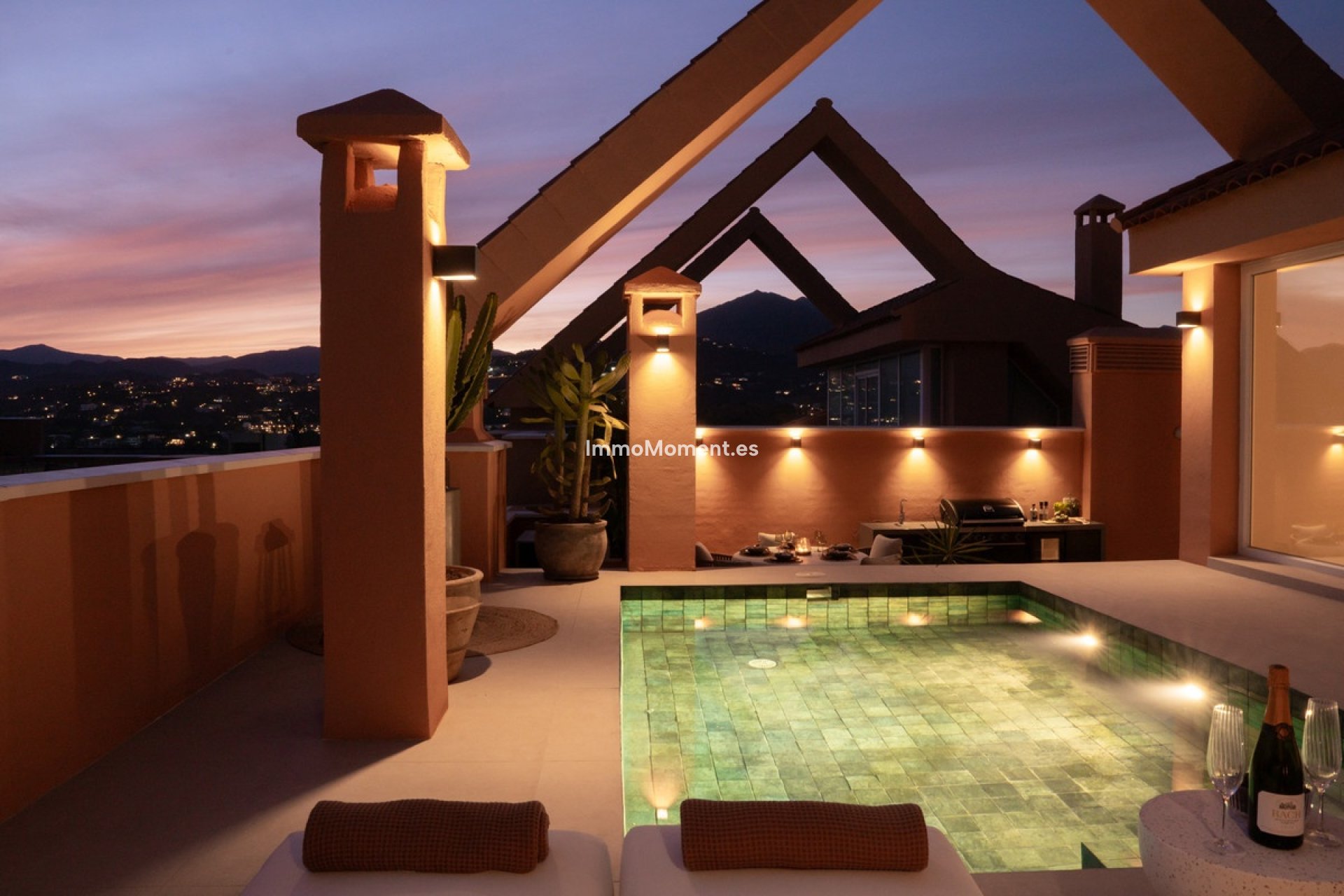 Revente - Appartement - Marbella - Nueva Andalucía