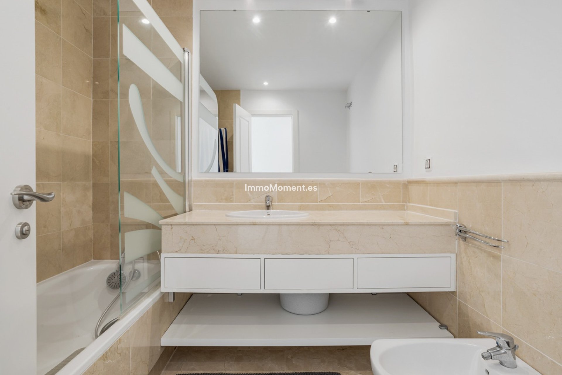 Revente - Appartement - Marbella - Nueva Andalucía