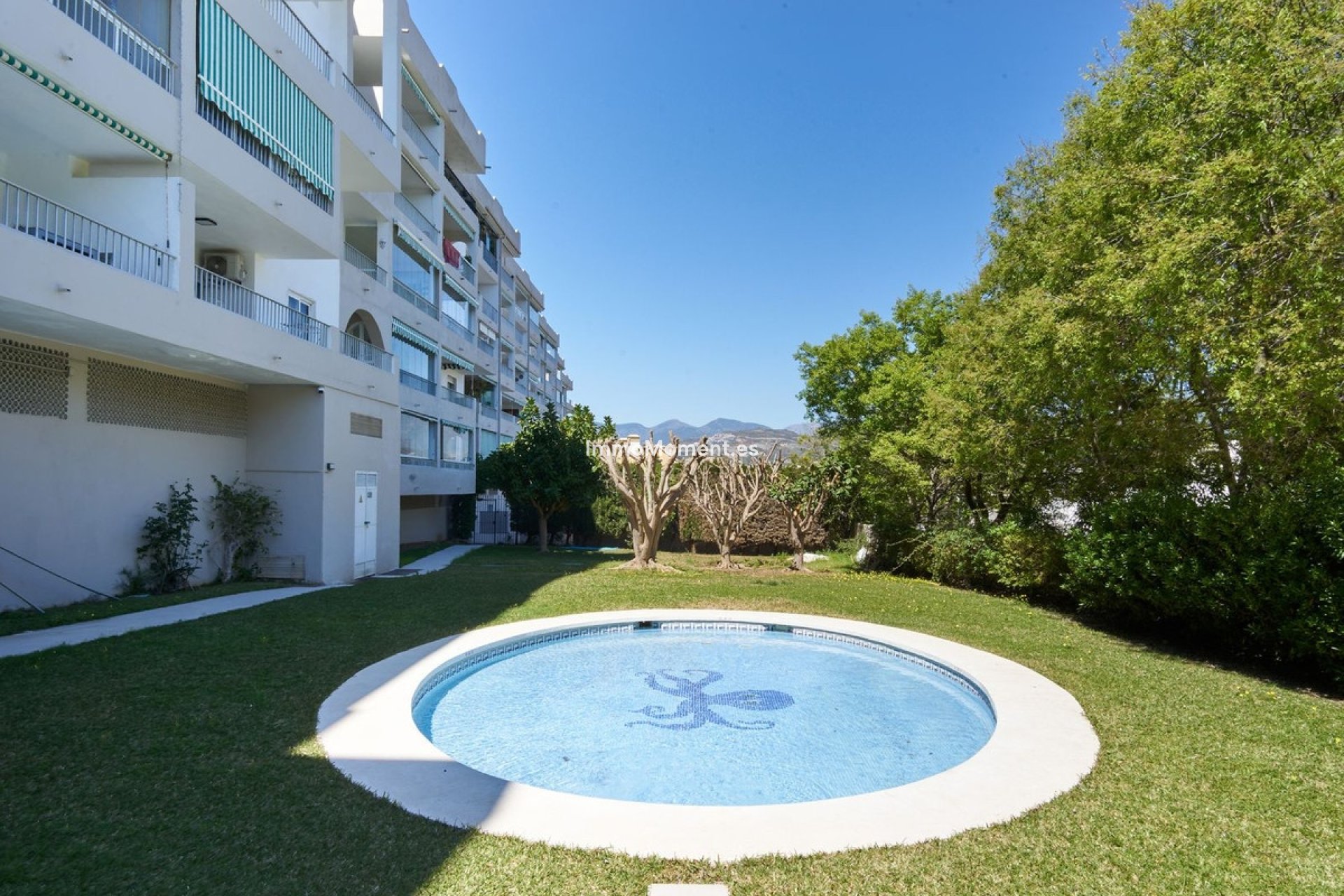Revente - Appartement - Marbella - Nueva Andalucía