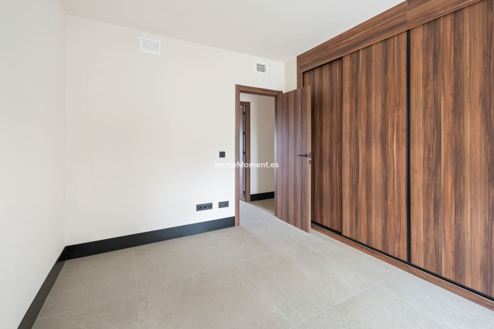 Revente - Appartement - Marbella - Nueva Andalucía