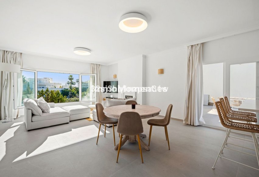 Revente - Appartement - Marbella - Nueva Andalucía