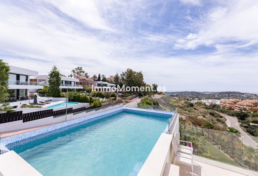 Revente - Appartement - Marbella - Nueva Andalucía