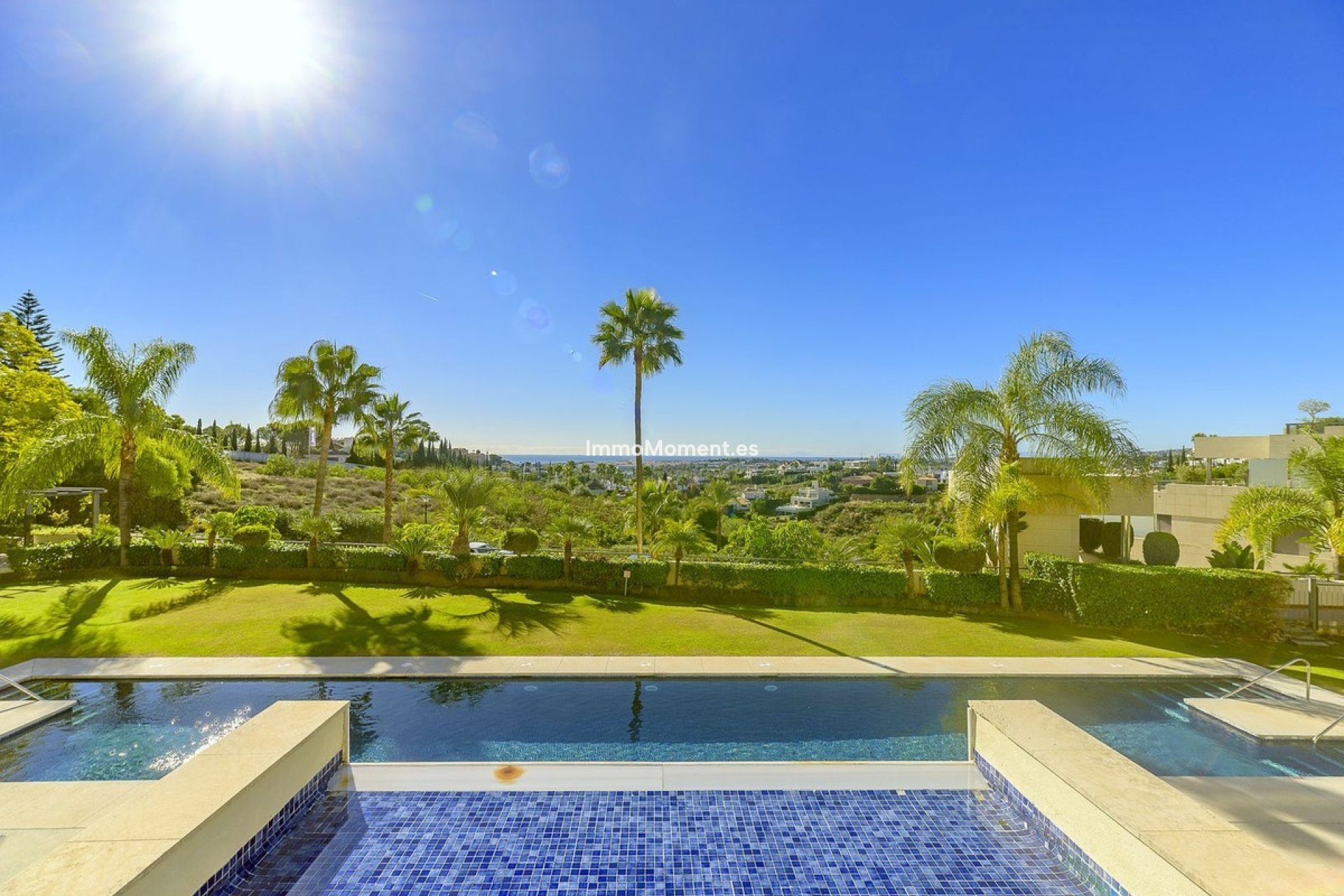 Revente - Appartement - Marbella - Nueva Andalucía