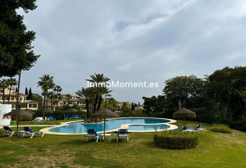 Revente - Appartement - Marbella - Nueva Andalucía