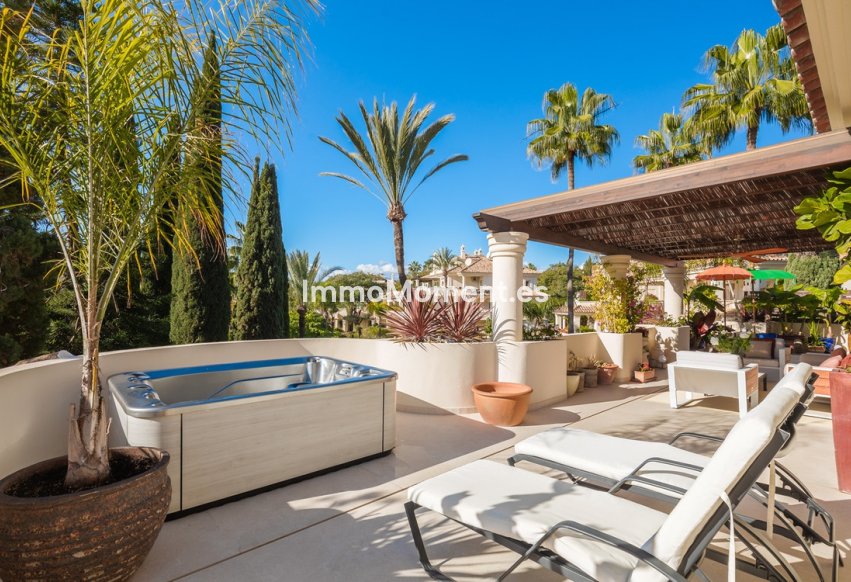 Revente - Appartement - Marbella - Nueva Andalucía