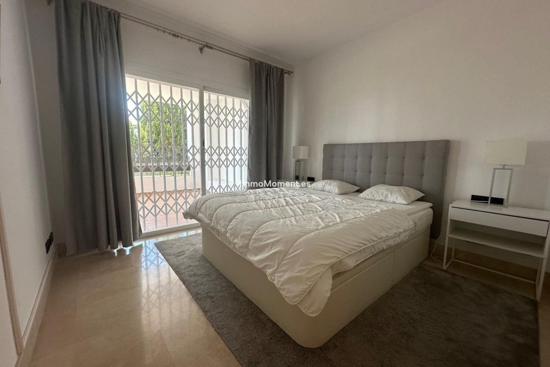 Revente - Appartement - Marbella - Nueva Andalucía