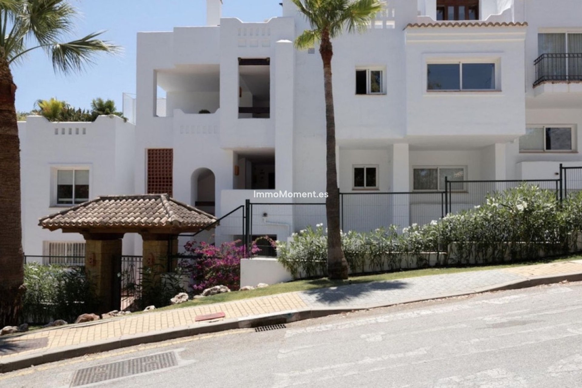 Revente - Appartement - Marbella - Nueva Andalucía