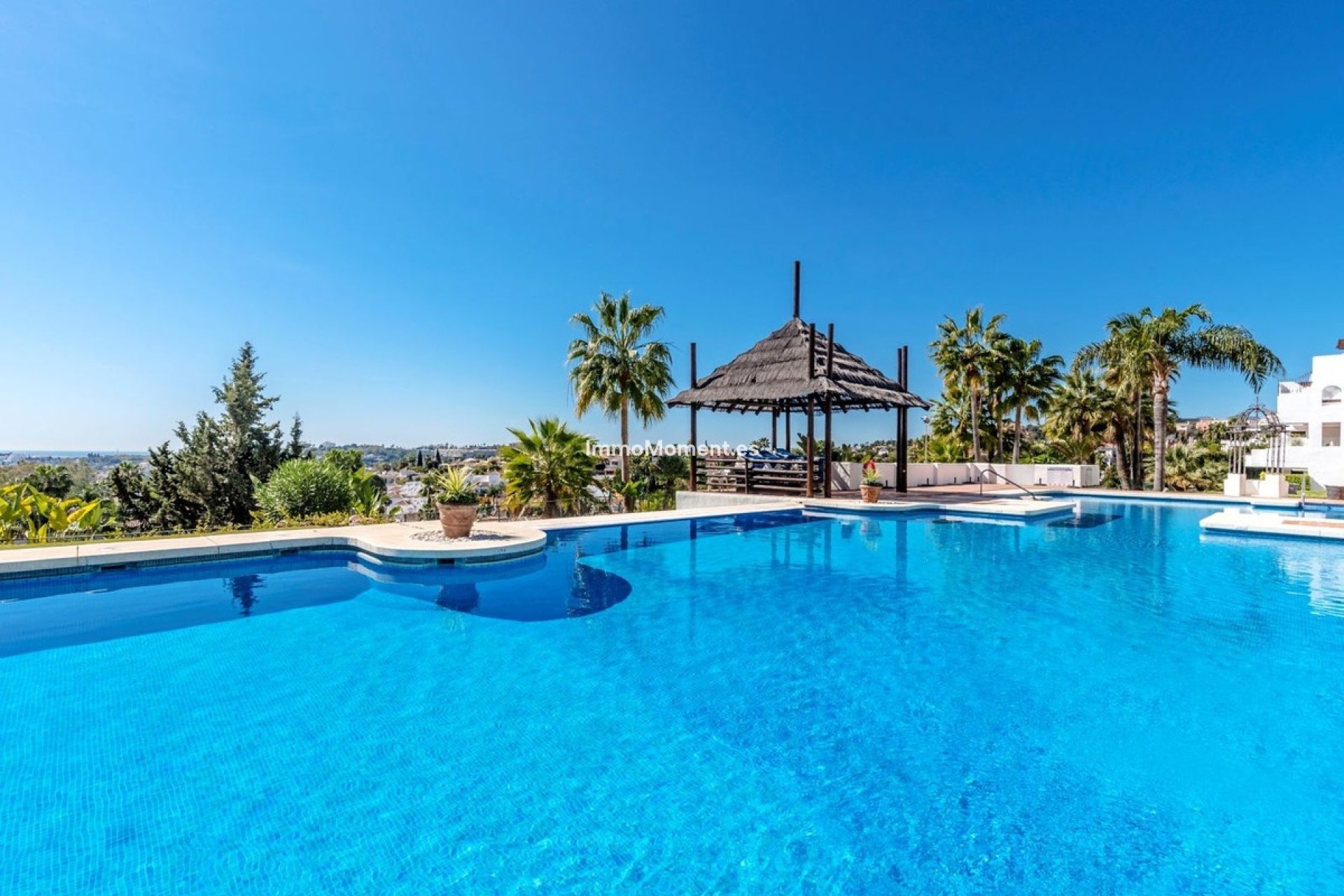 Revente - Appartement - Marbella - Nueva Andalucía
