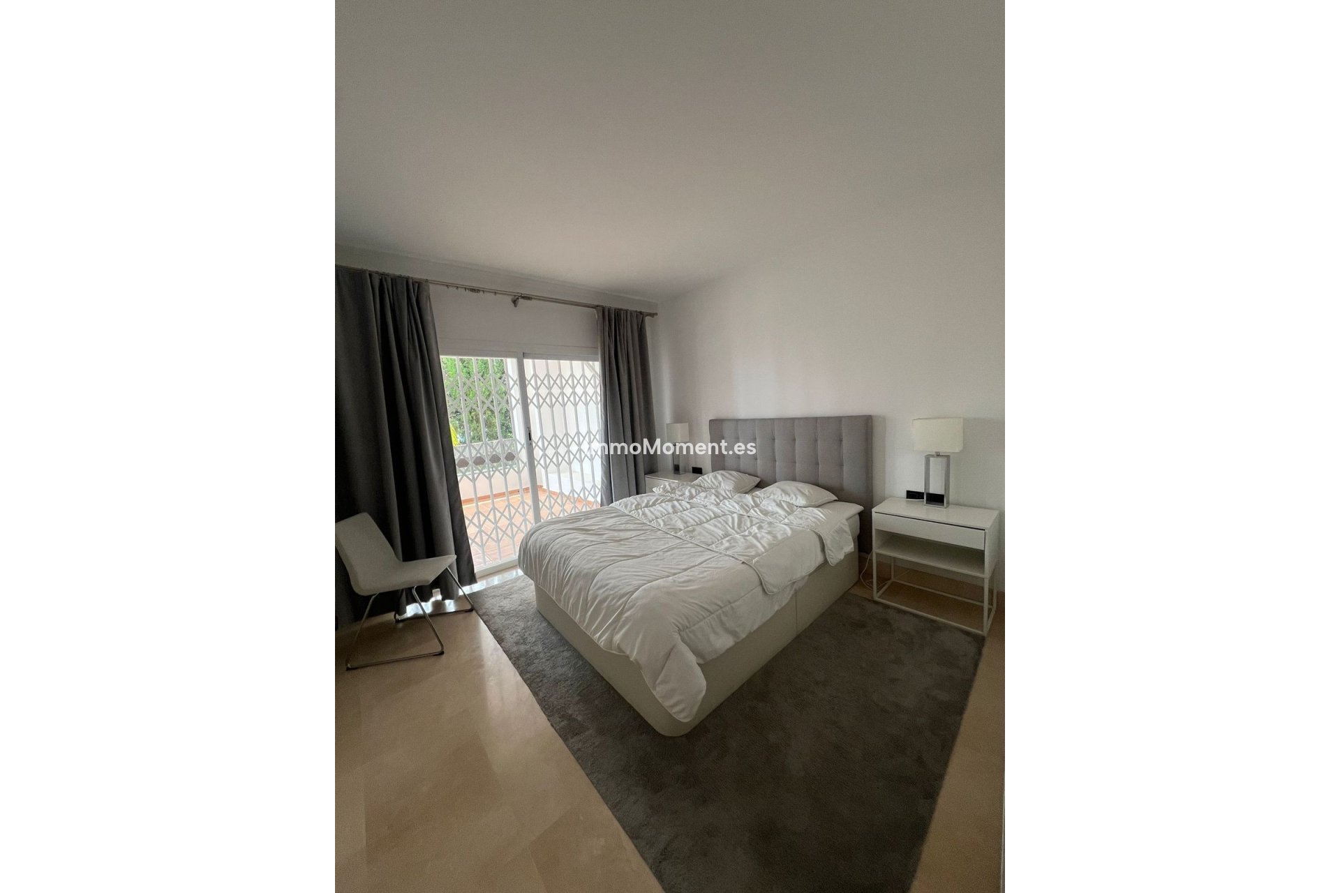 Revente - Appartement - Marbella - Nueva Andalucía