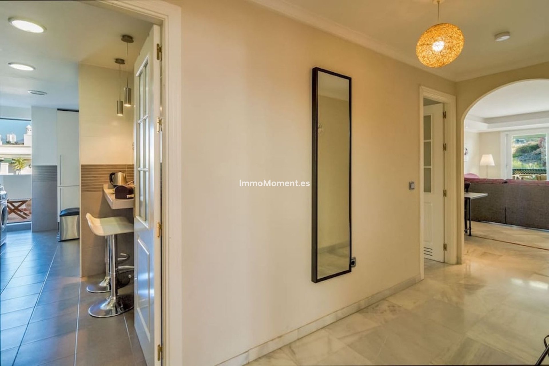 Revente - Appartement - Marbella - Nueva Andalucía