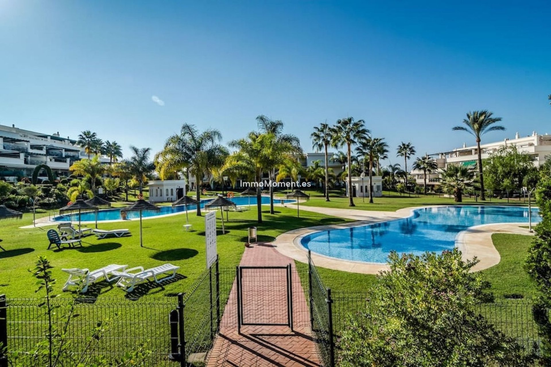 Revente - Appartement - Marbella - Nueva Andalucía