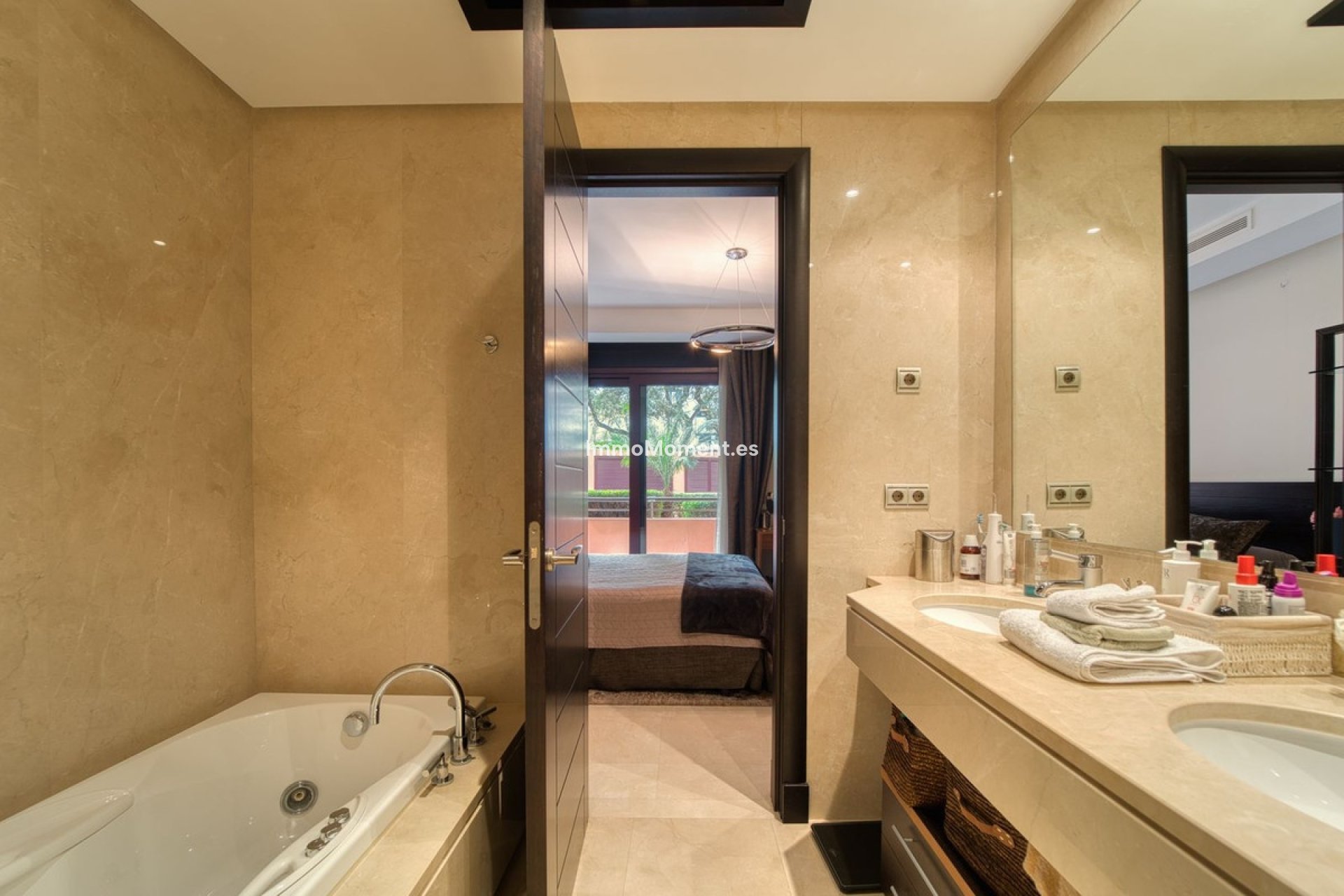 Revente - Appartement - Marbella - Nueva Andalucía