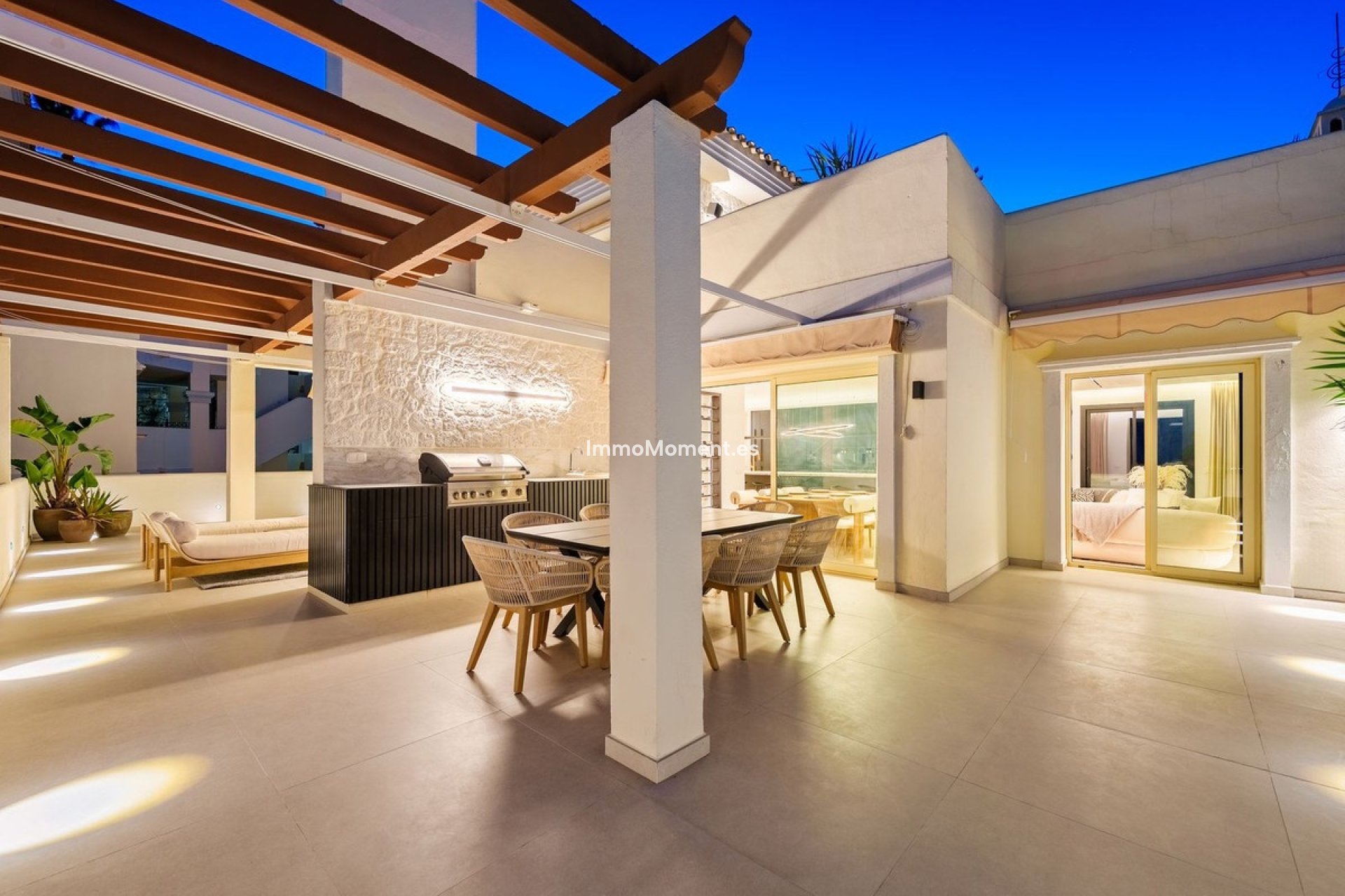 Revente - Appartement - Marbella - Nueva Andalucía