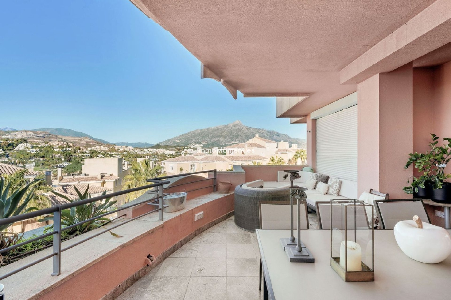 Revente - Appartement - Marbella - Nueva Andalucía