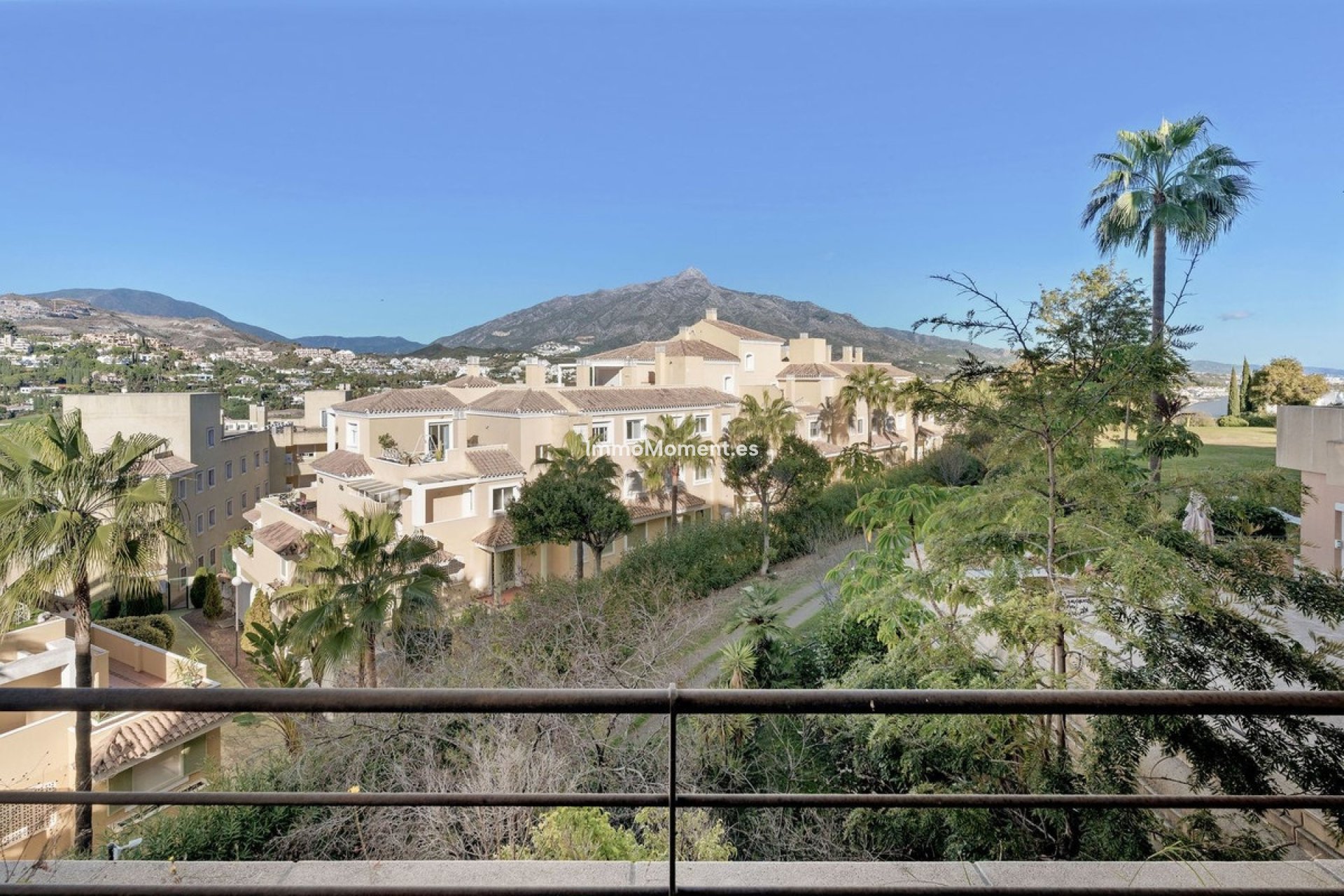 Revente - Appartement - Marbella - Nueva Andalucía