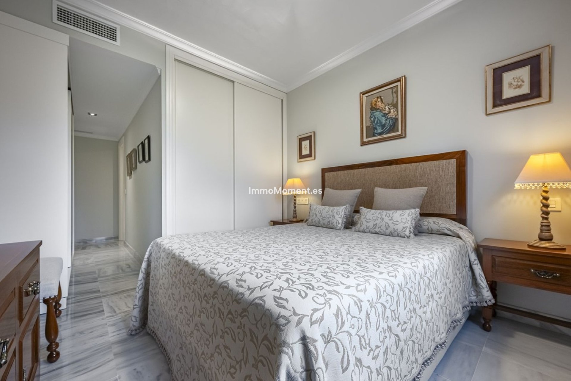 Revente - Appartement - Marbella - Nueva Andalucía