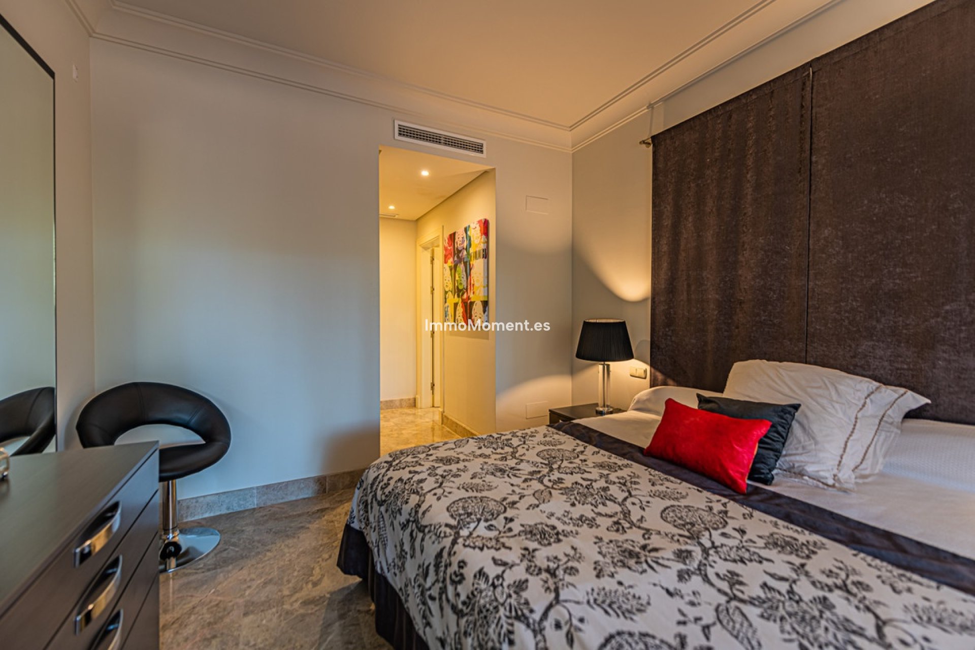 Revente - Appartement - Marbella - Nueva Andalucía