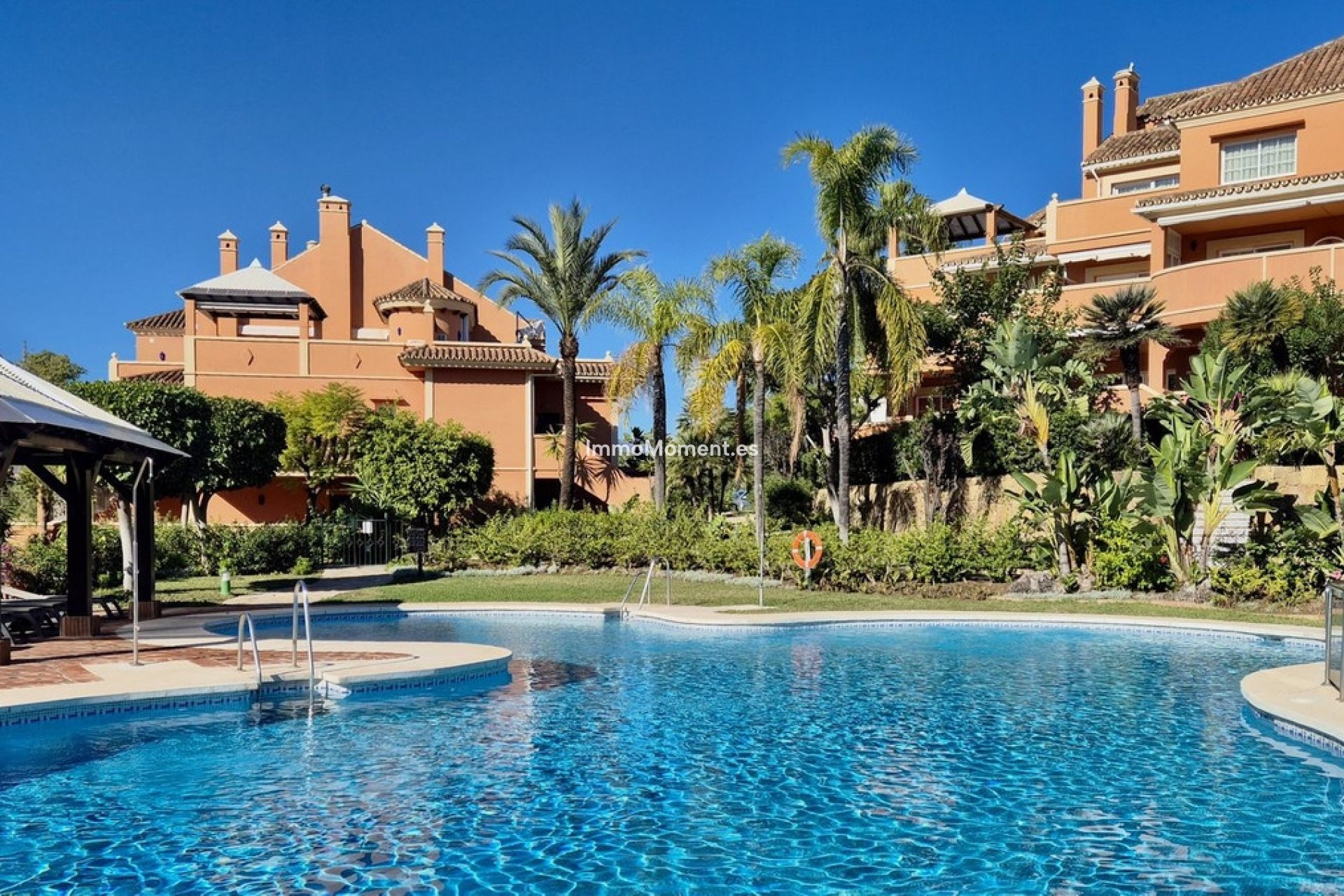 Revente - Appartement - Marbella - Nueva Andalucía