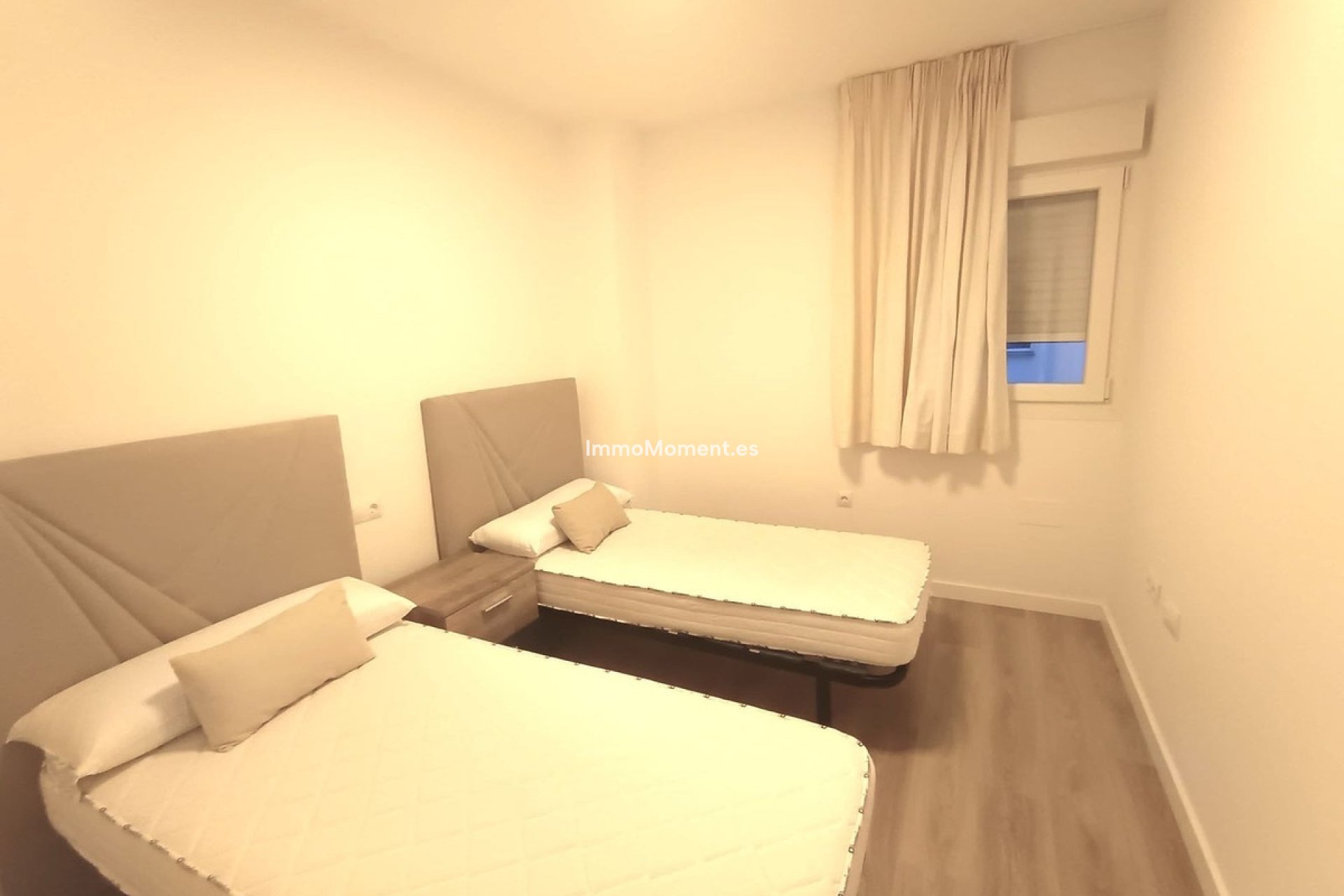 Revente - Appartement - Marbella - Nueva Andalucía
