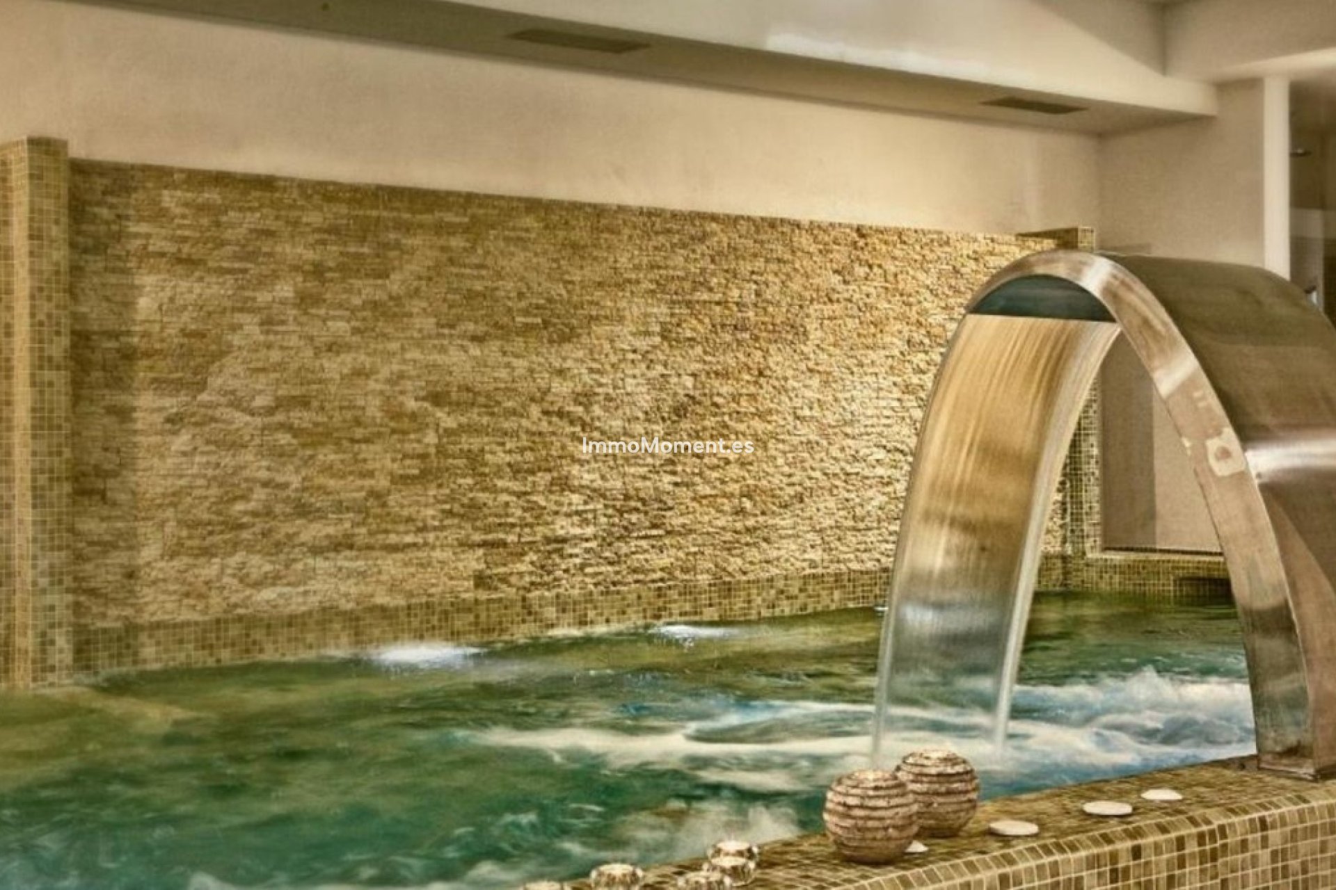 Revente - Appartement - Marbella - Nueva Andalucía