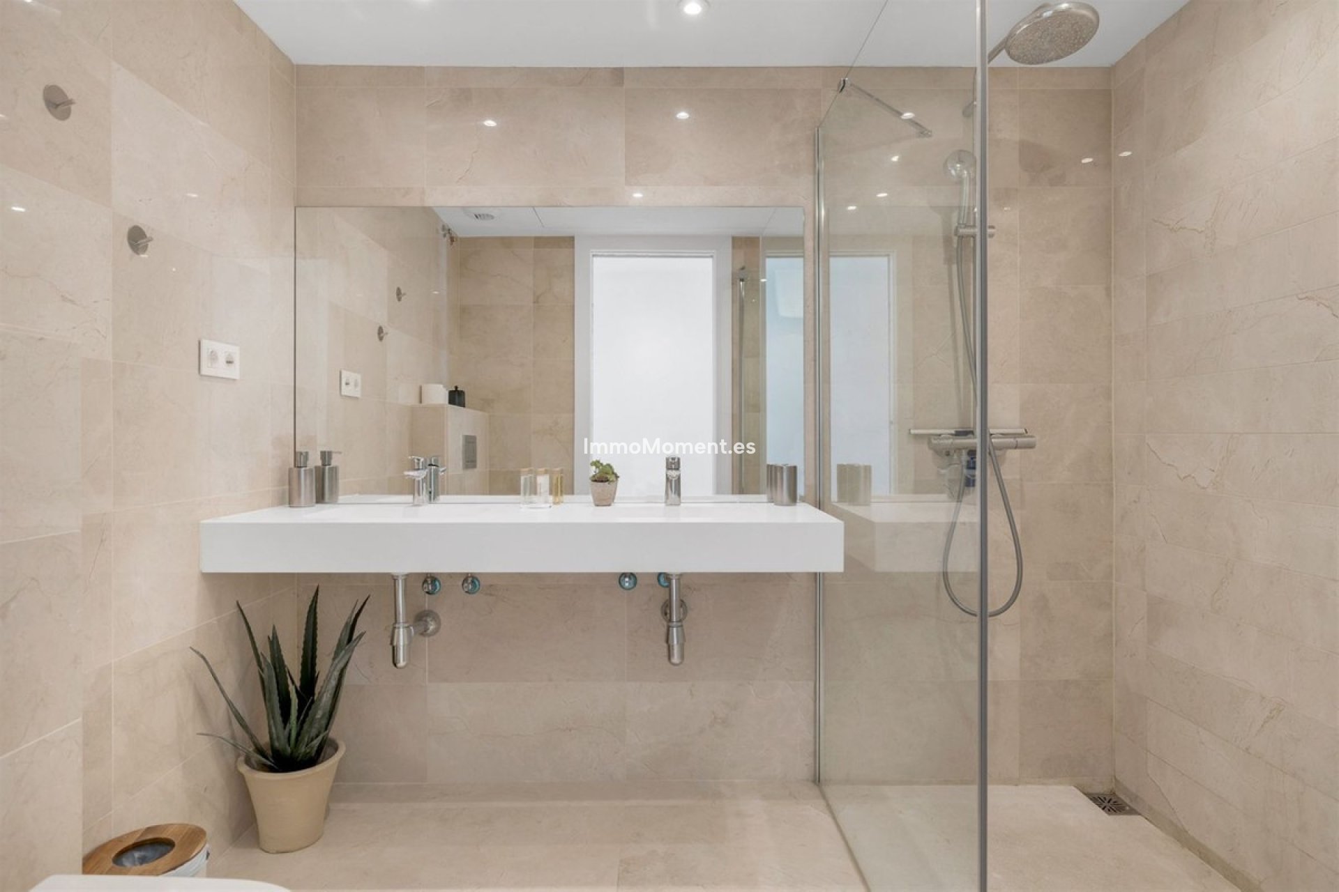 Revente - Appartement - Marbella - Nueva Andalucía