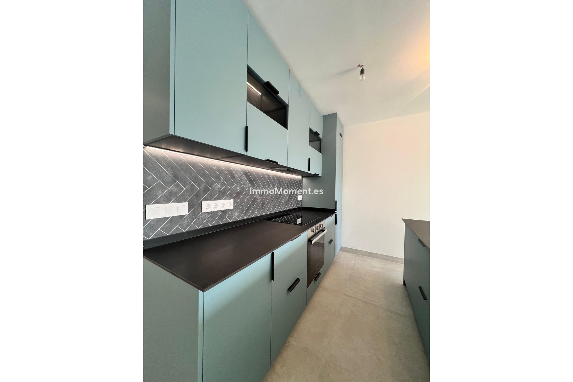 Revente - Appartement - Marbella - Nueva Andalucía