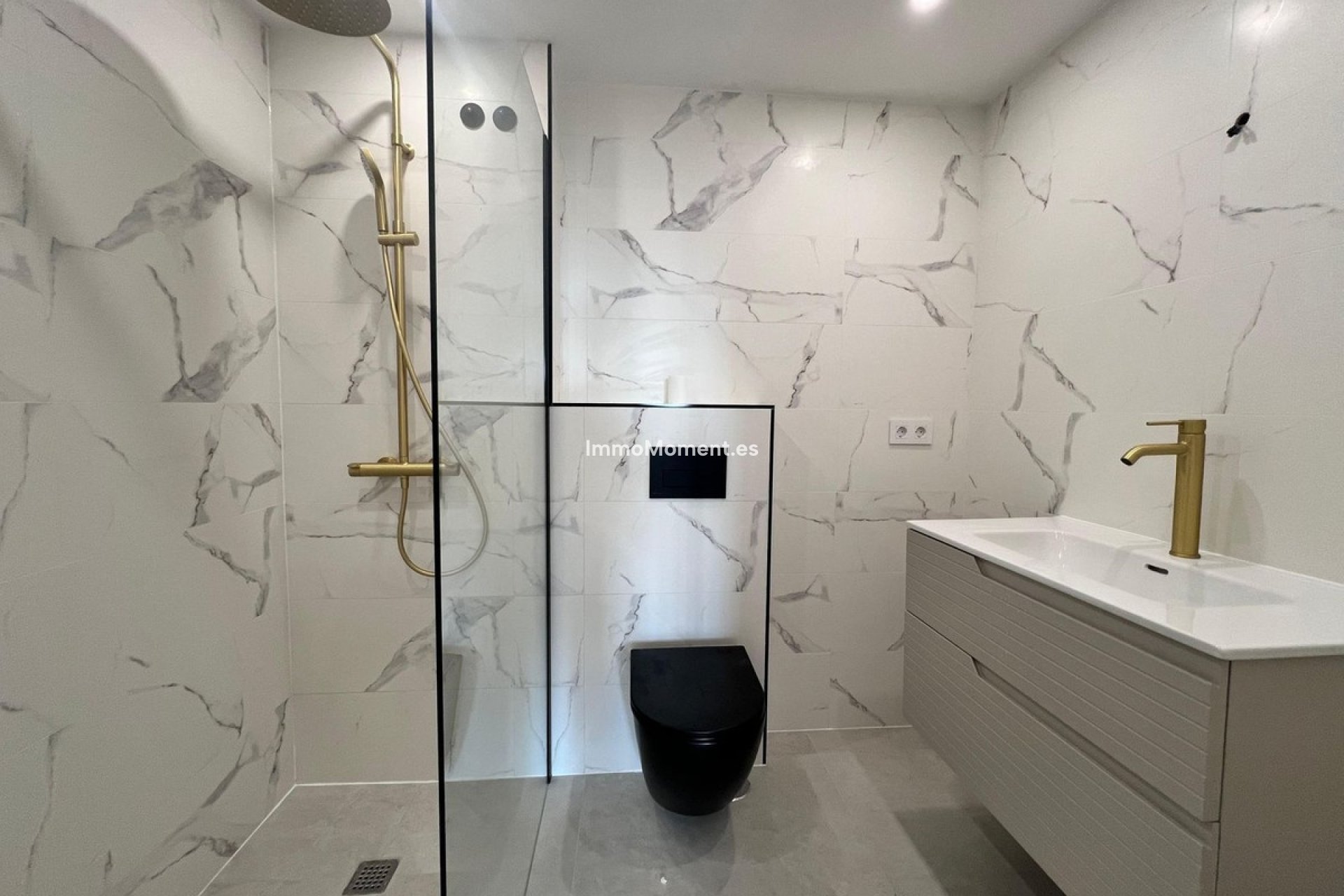 Revente - Appartement - Marbella - Nueva Andalucía