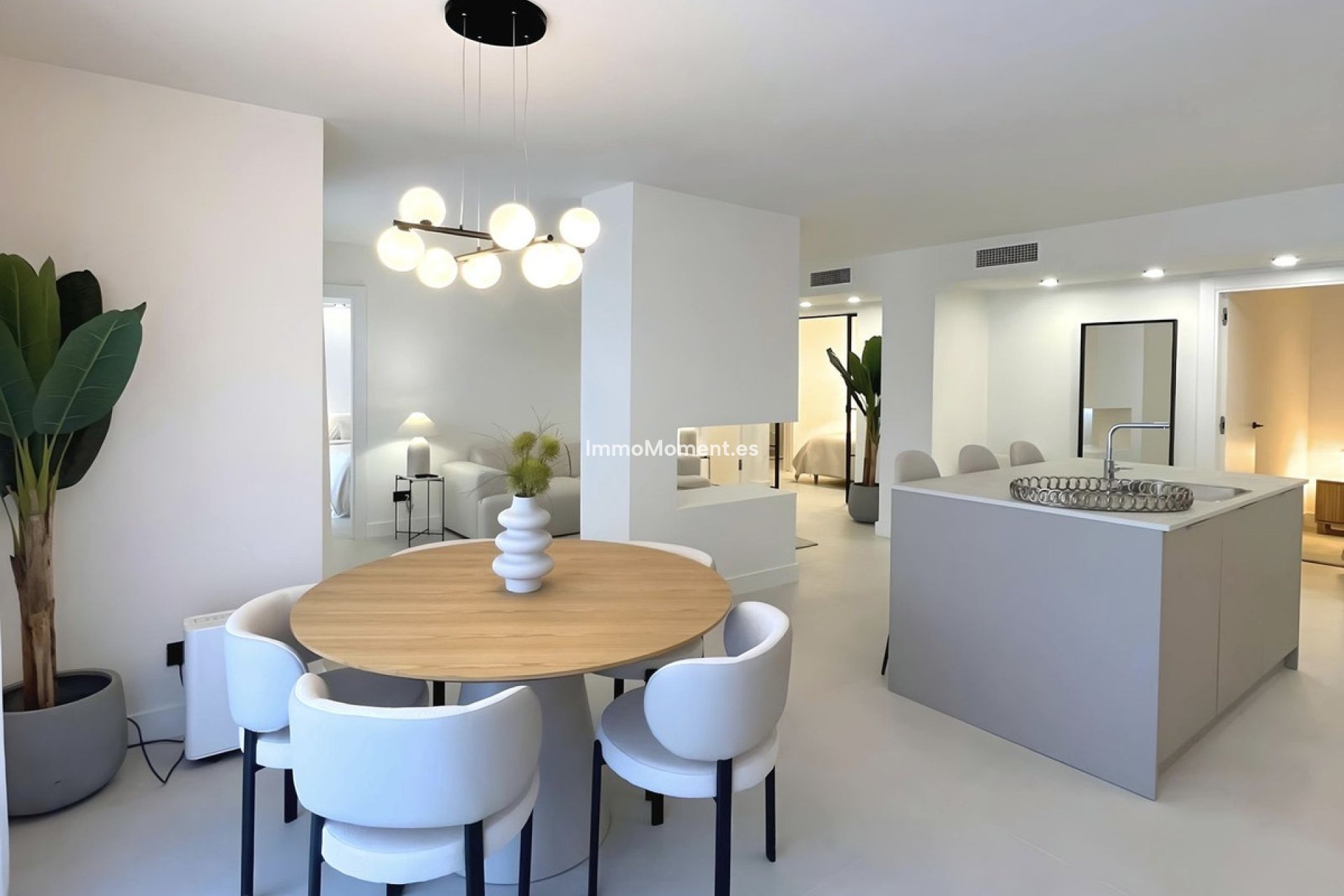 Revente - Appartement - Marbella - Nueva Andalucía